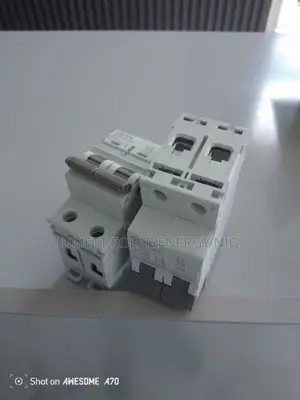 Geya 100A GYM9-125DC Miniature Circuit Breaker for DC Systems