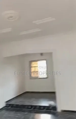 2bdrm Block of Flats in Eunice Properties, Benin City for rent