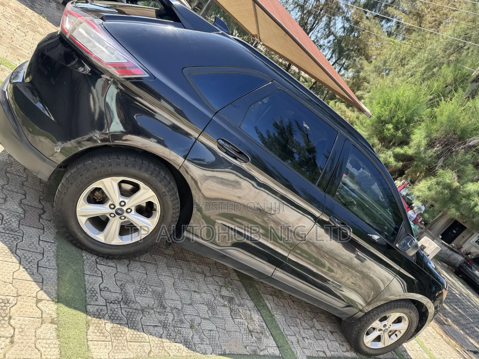 Ford Edge SE 4dr AWD 2017 Black