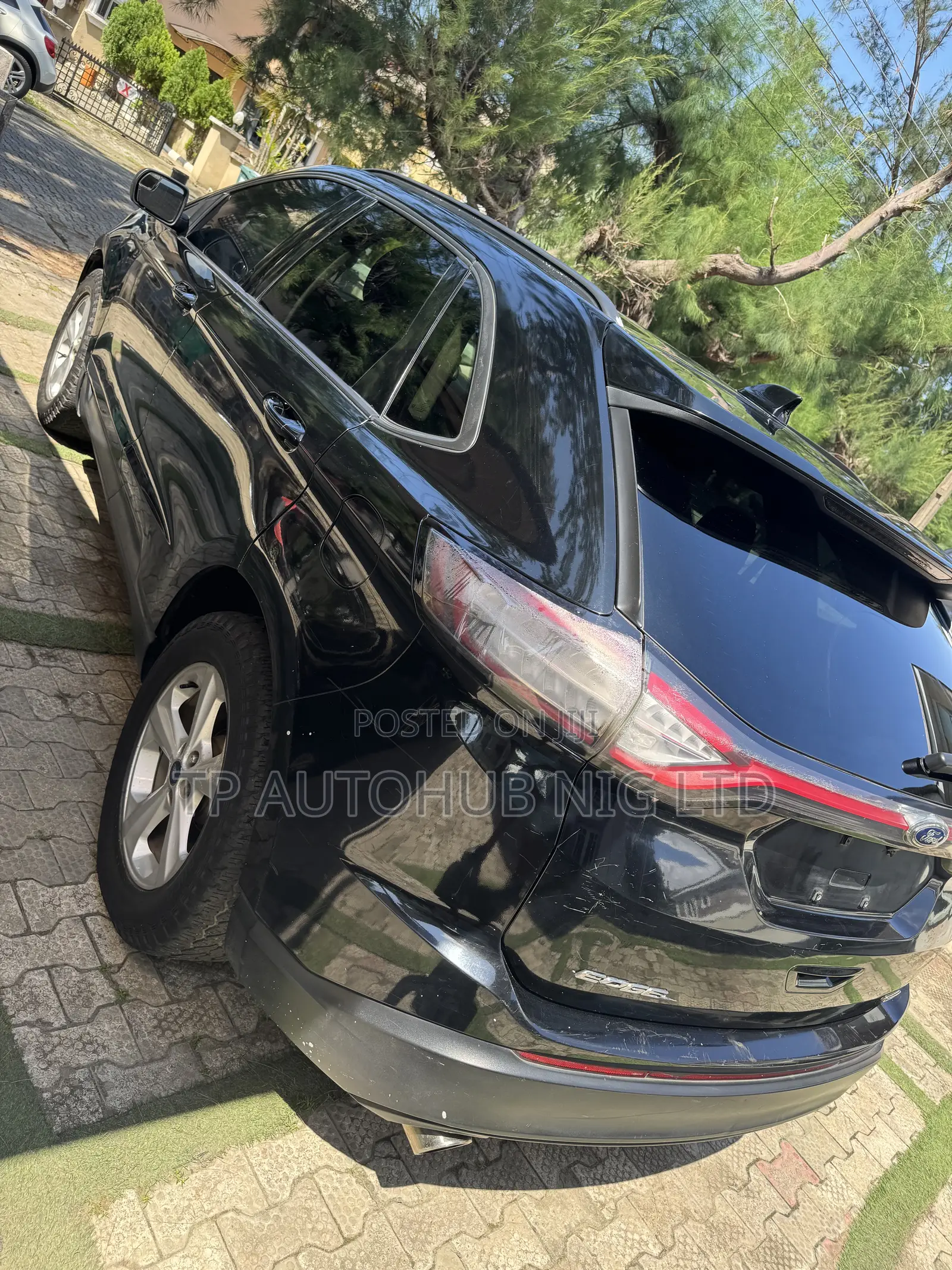 Ford Edge SE 4dr AWD 2017 Black