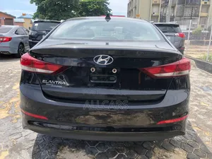 Hyundai Elantra 2017 Black