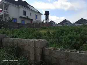 Sweet Estate Plot