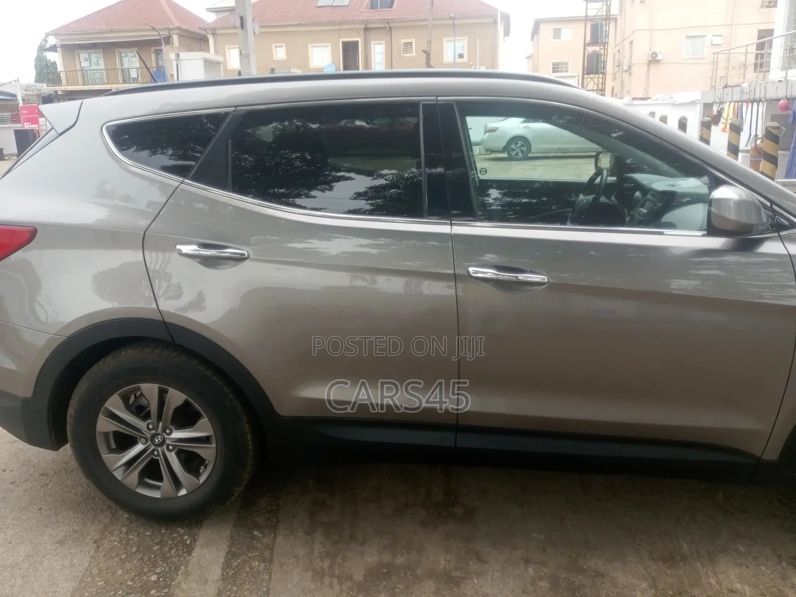 Hyundai Santa Fe 2016 Gray