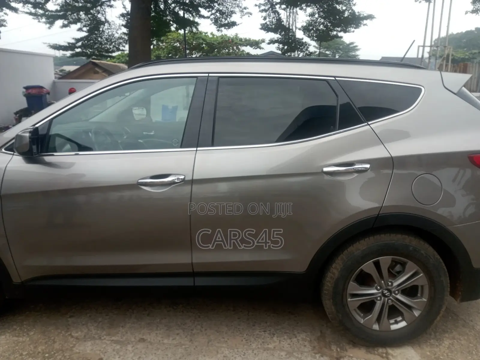 Hyundai Santa Fe 2016 Gray