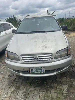Toyota Picnic 2.0 FWD 2002 Silver