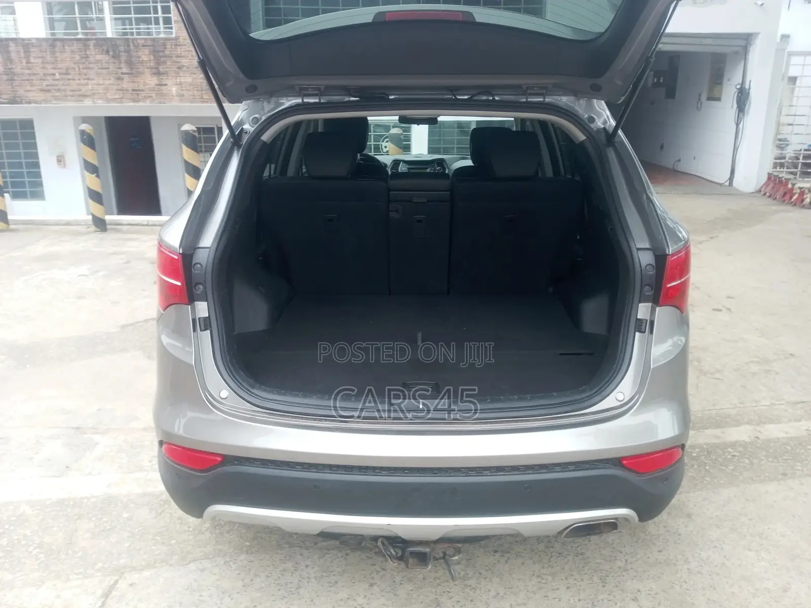 Hyundai Santa Fe 2016 Gray