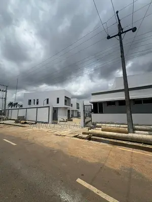 4bdrm Duplex in Bodija for sale