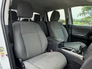 Toyota Tacoma 2020 White