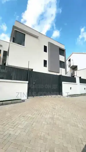 4bdrm Duplex in Guzape District for sale