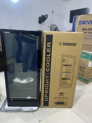 Snowsea 270L Retail Commercial Chiller for Drinks, Food and Chilled Pr