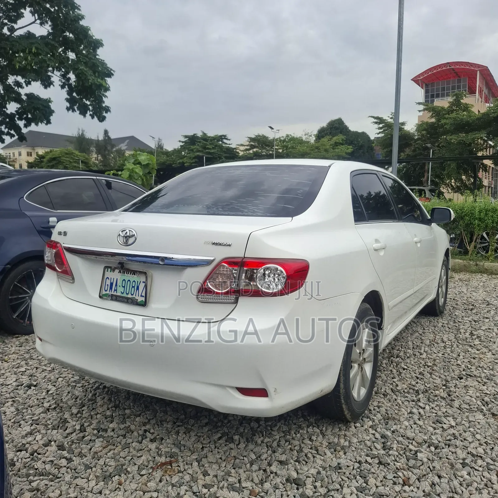 Toyota Corolla 2012 White