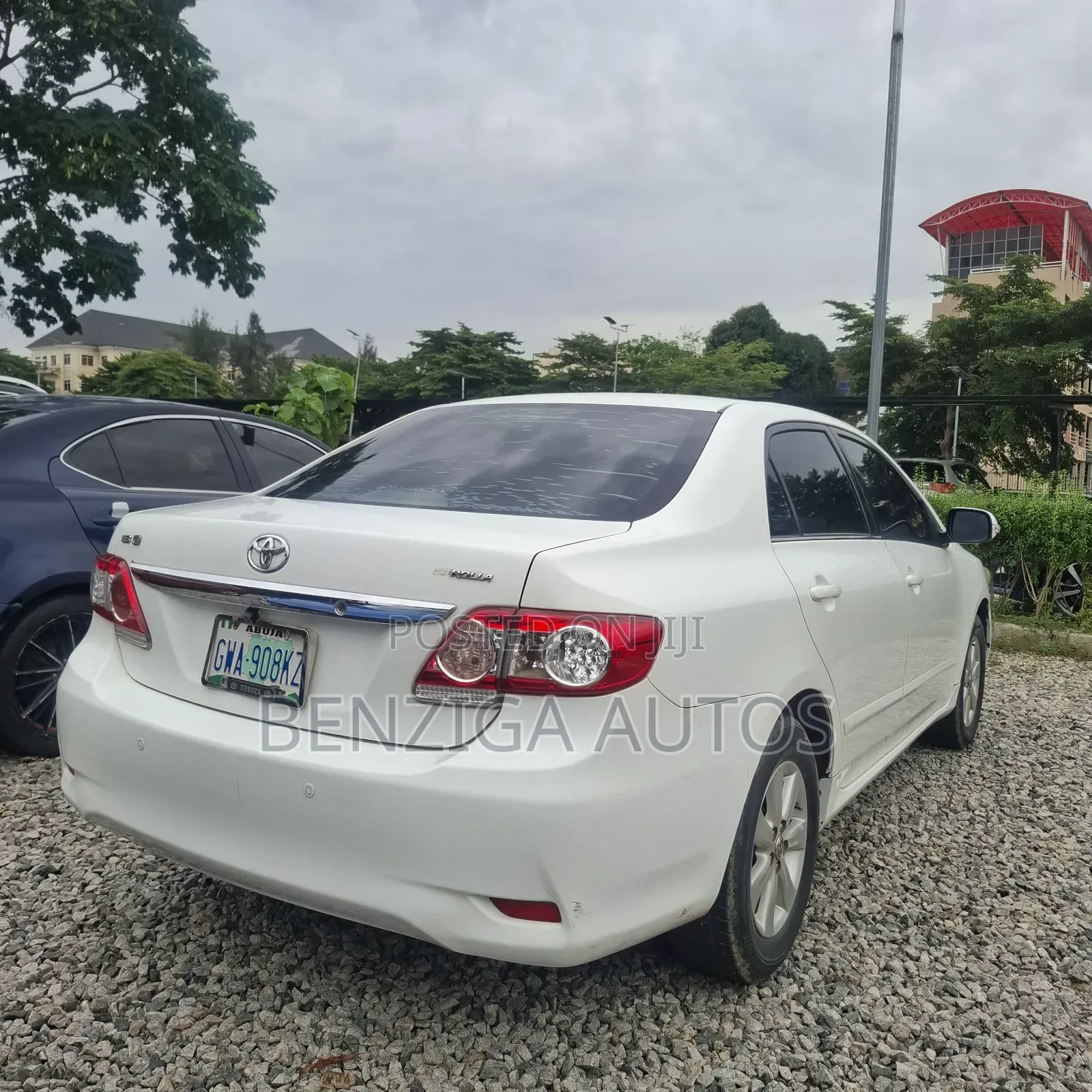 Toyota Corolla 2012 White
