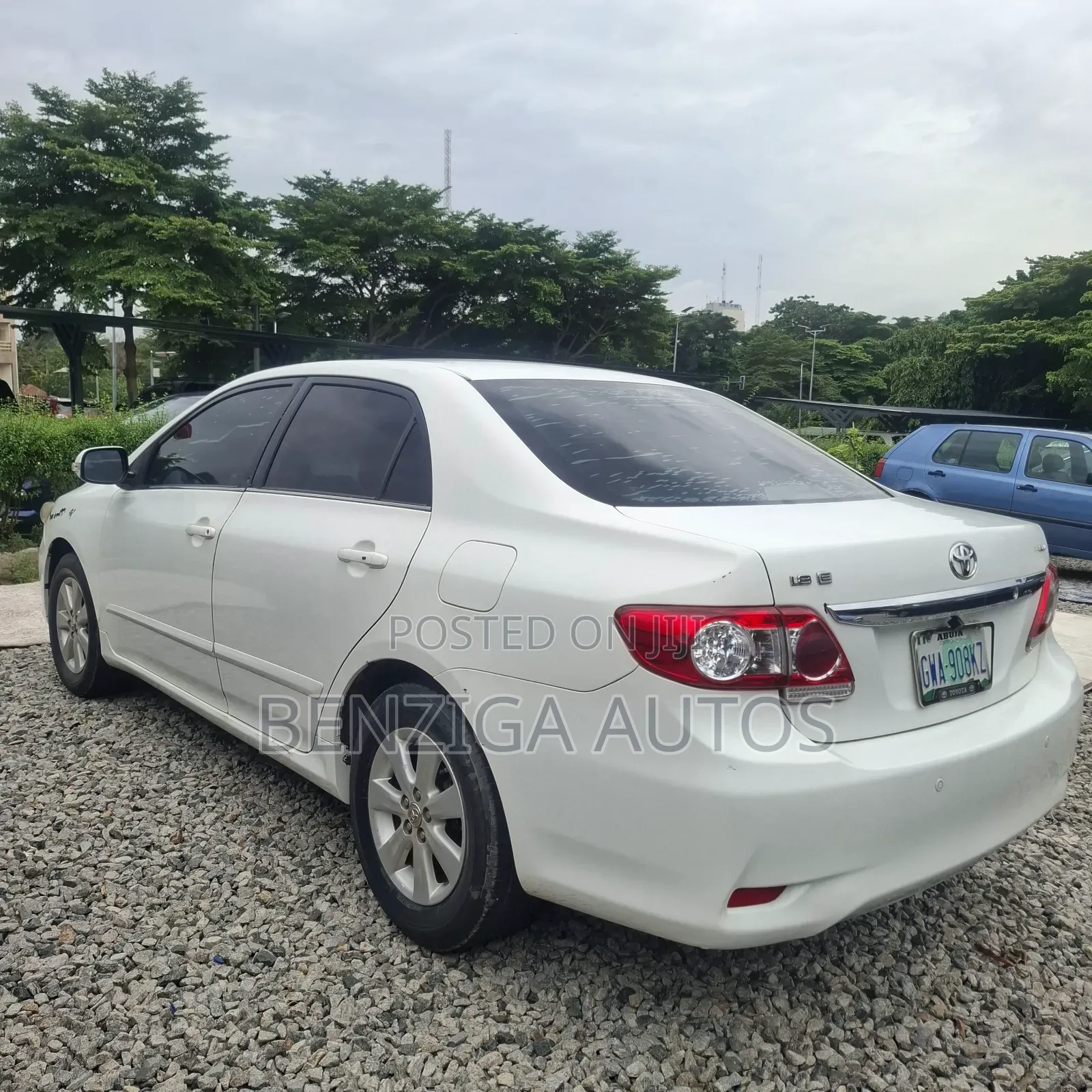 Toyota Corolla 2012 White