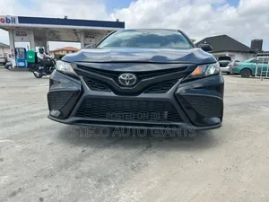 Toyota Camry 2020 Black