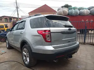 Ford Explorer 2015 Silver