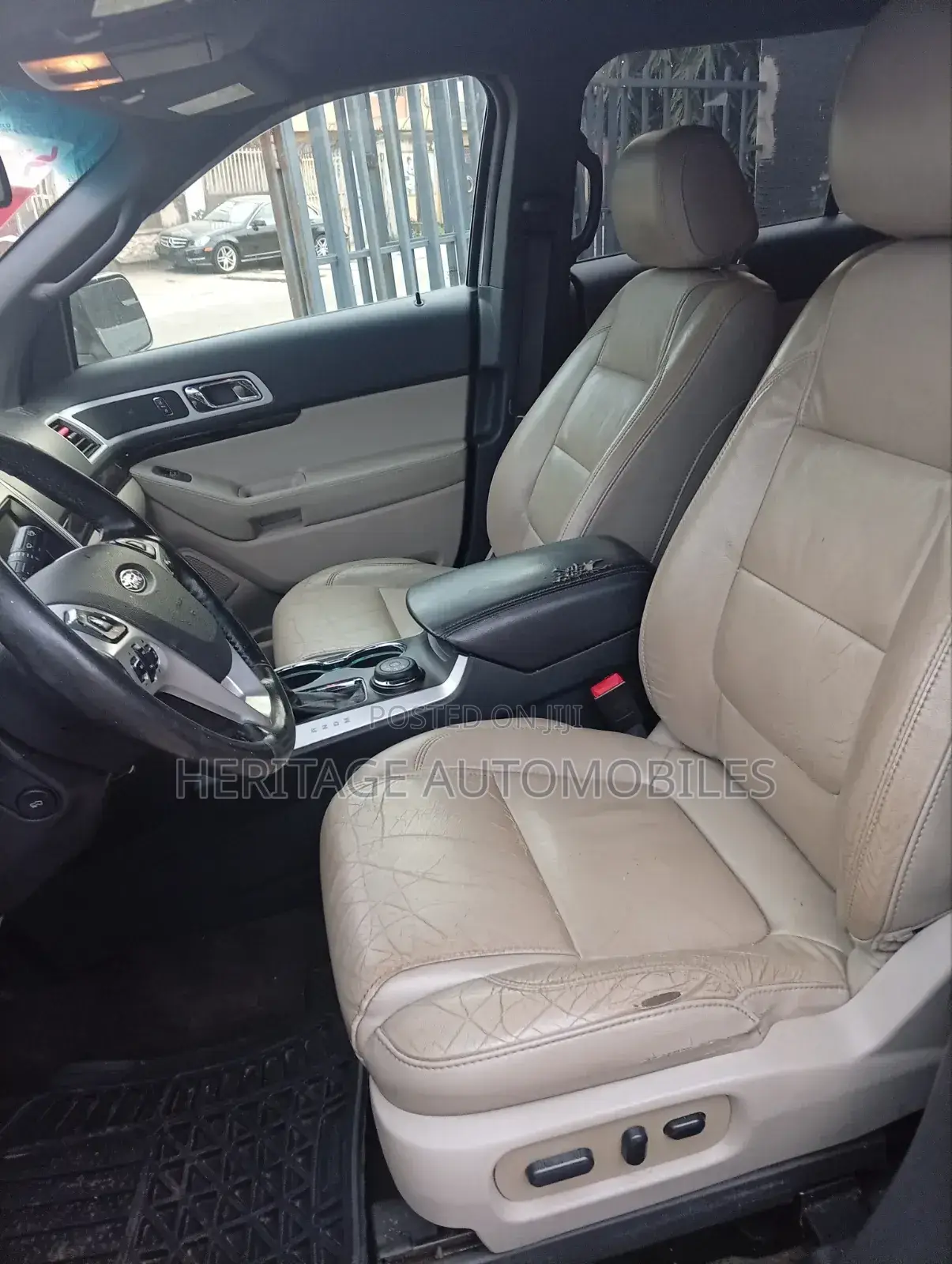 Ford Explorer 2015 Silver