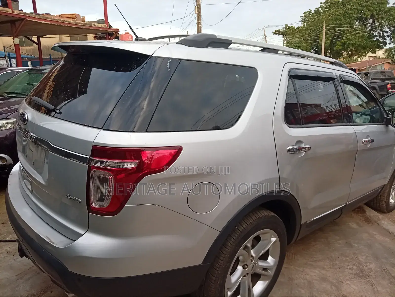 Ford Explorer 2015 Silver