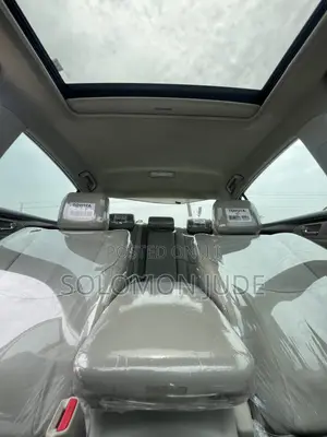 Toyota Avalon 2011 Silver