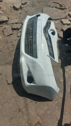 Complete Front Bumper Yaris 2012 Lift Back