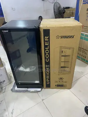 Snowsea 270L Shop Refrigeration Chiller for Drinks, Food and Dairy Pro