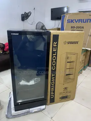 Snowsea 270L Shop Refrigeration Chiller for Drinks, Food and Dairy Pro