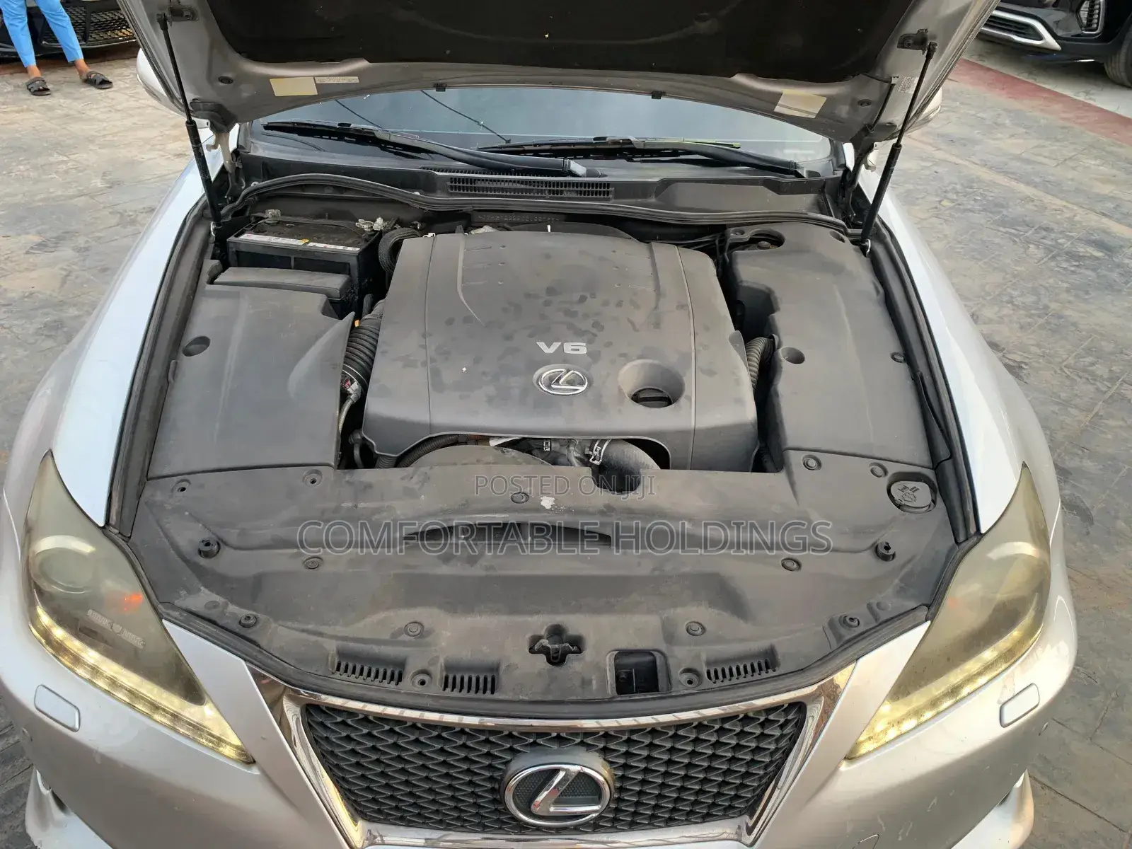 Lexus IS 2012 Silver