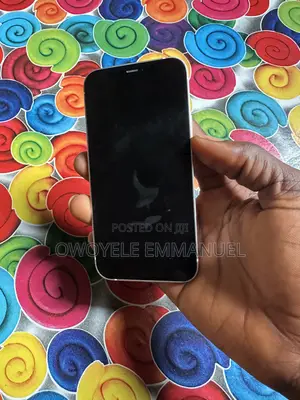 Apple iPhone 12 64 GB White