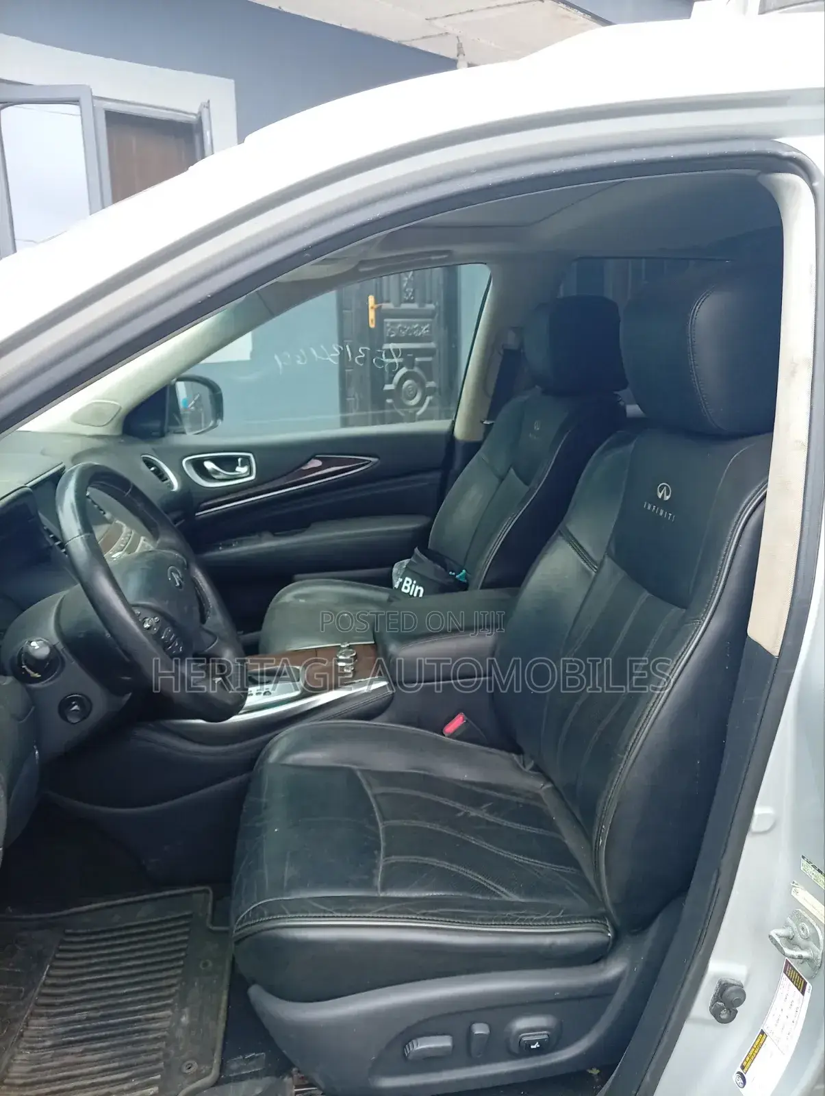 Infiniti JX 2012 Silver
