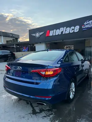 Hyundai Sonata 2016 Blue