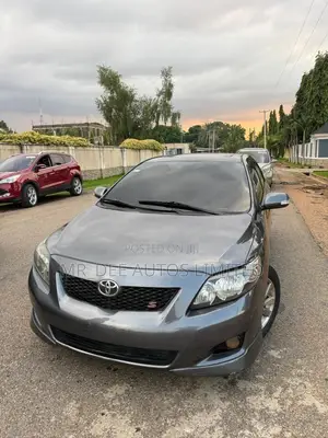 Toyota Corolla 2010 Gray