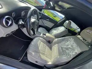 Mercedes-Benz GLA 250 2015 Gray