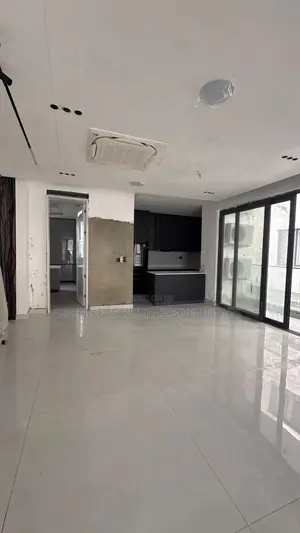 Furnished 5bdrm Duplex in Banana Island for sale