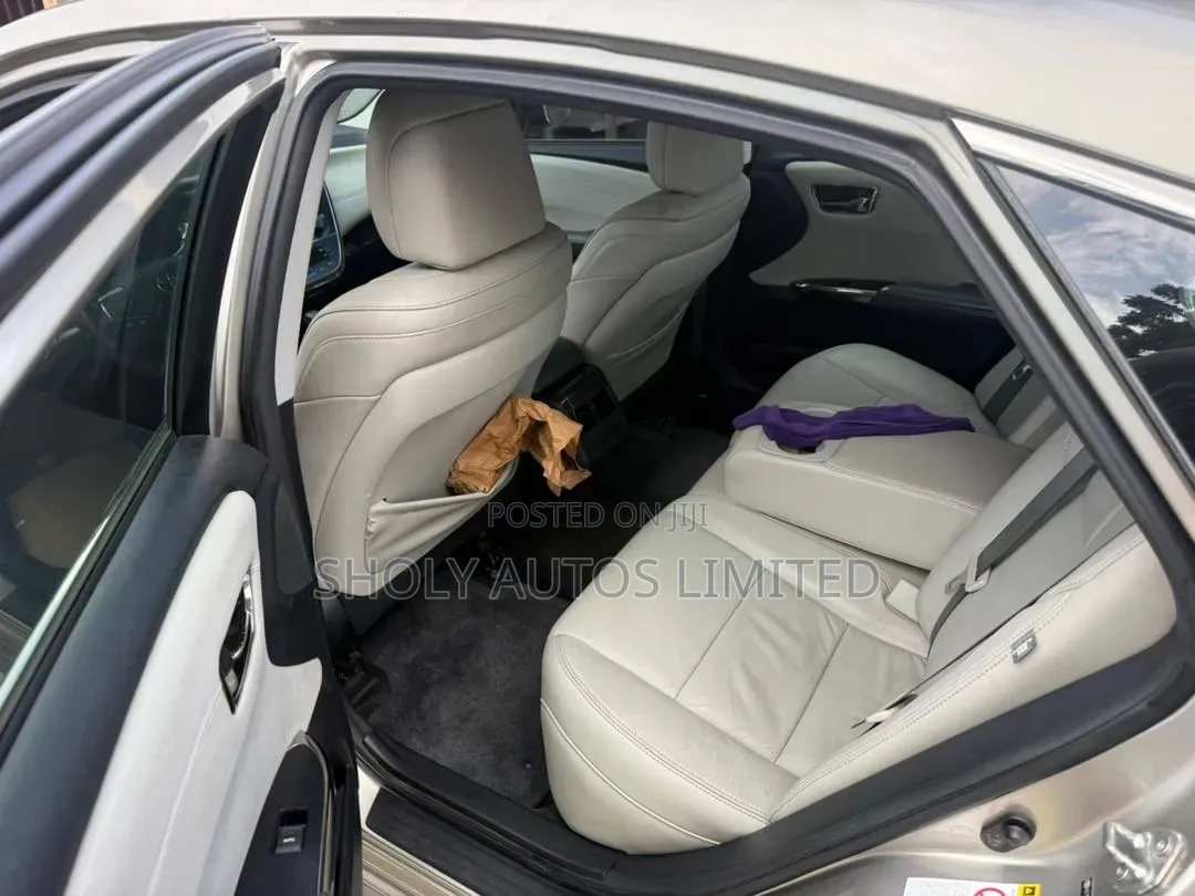 Toyota Avalon 2013 Gold