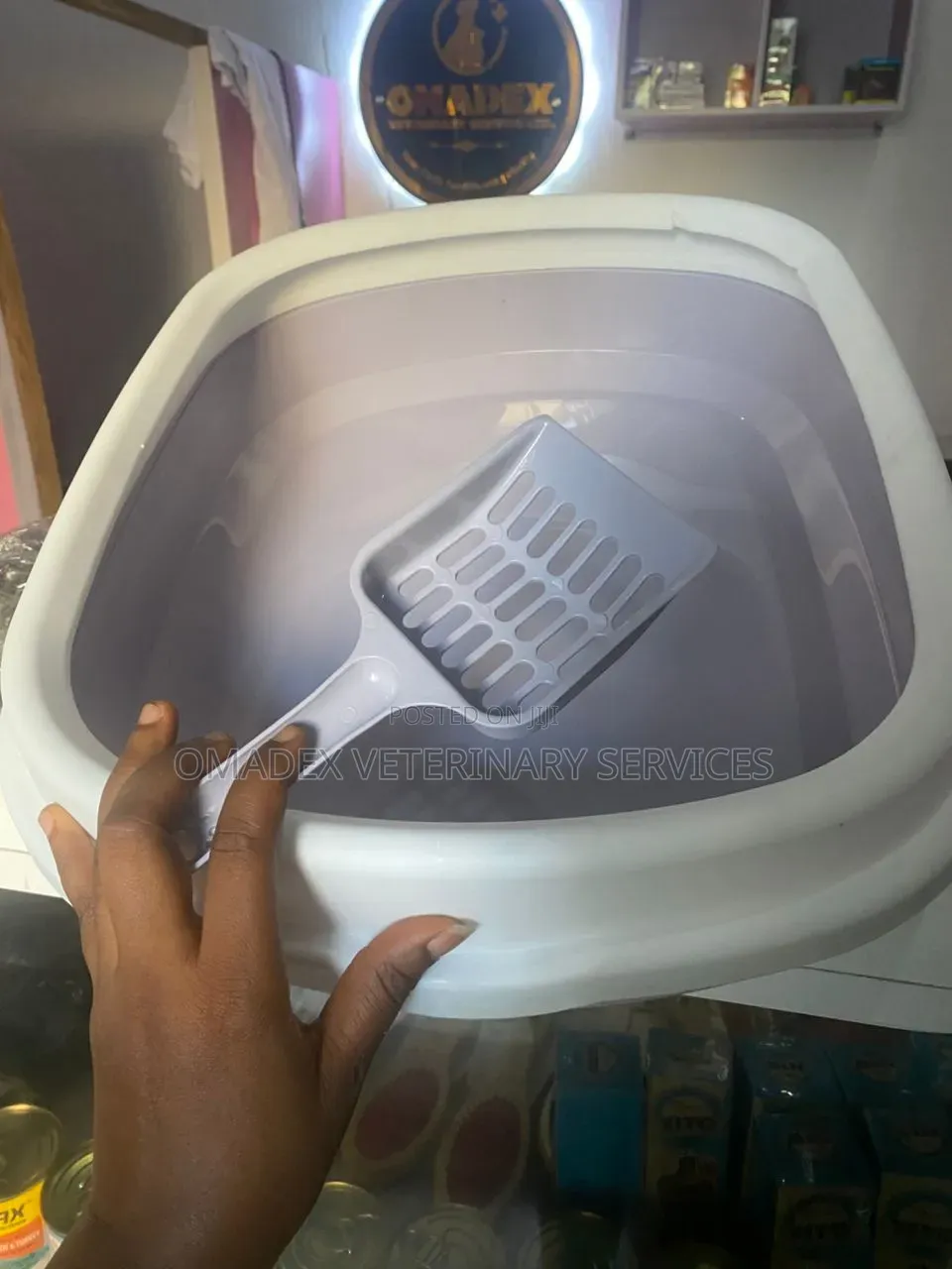 Cat Litter Box