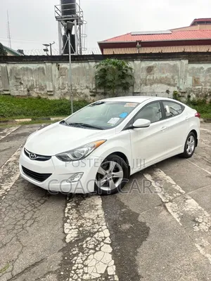 Hyundai Elantra GLS Sedan FWD (1.8L 4cyl 6M) 2013 White
