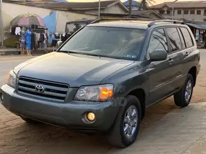 Toyota Highlander V6 2005 Green
