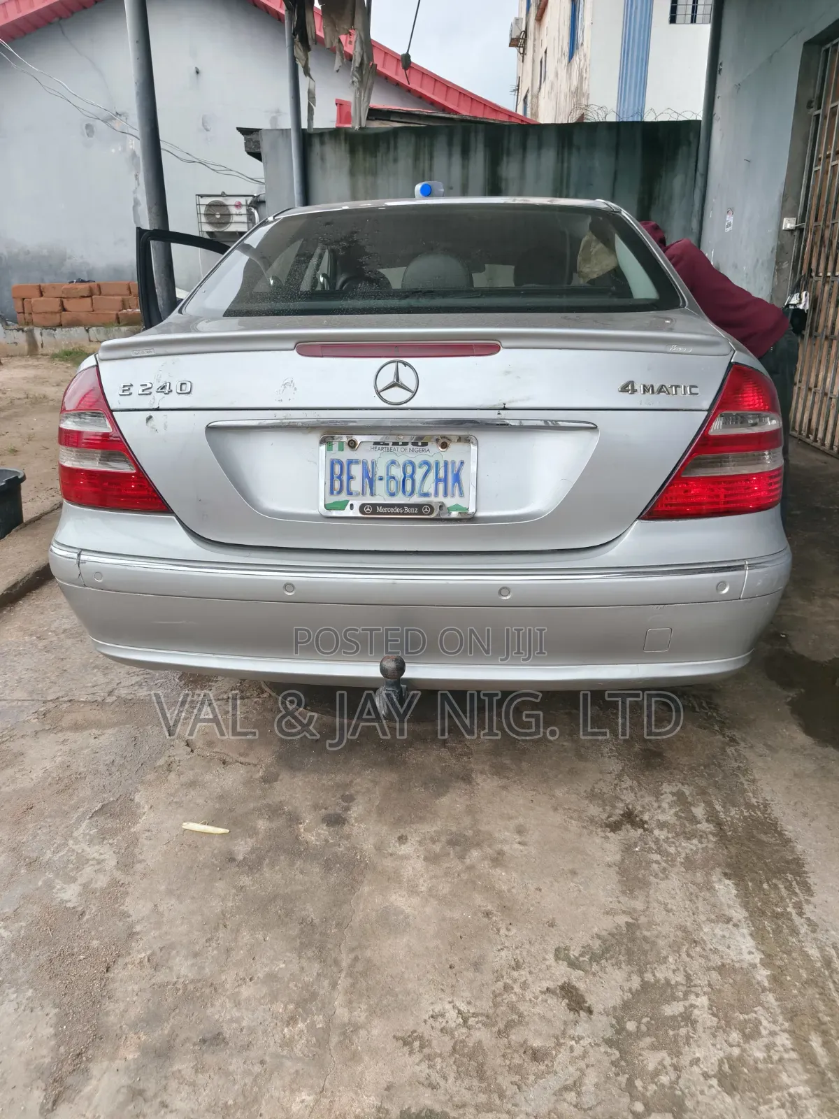 Mercedes-Benz E240 2003 Silver
