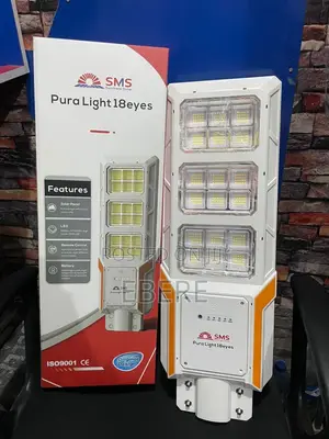 SMS Pura 18 Eyes Solar Street Light