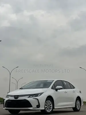 Toyota Corolla 2020 White