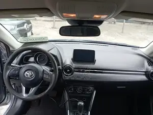 Toyota Yaris iA 2018 Silver