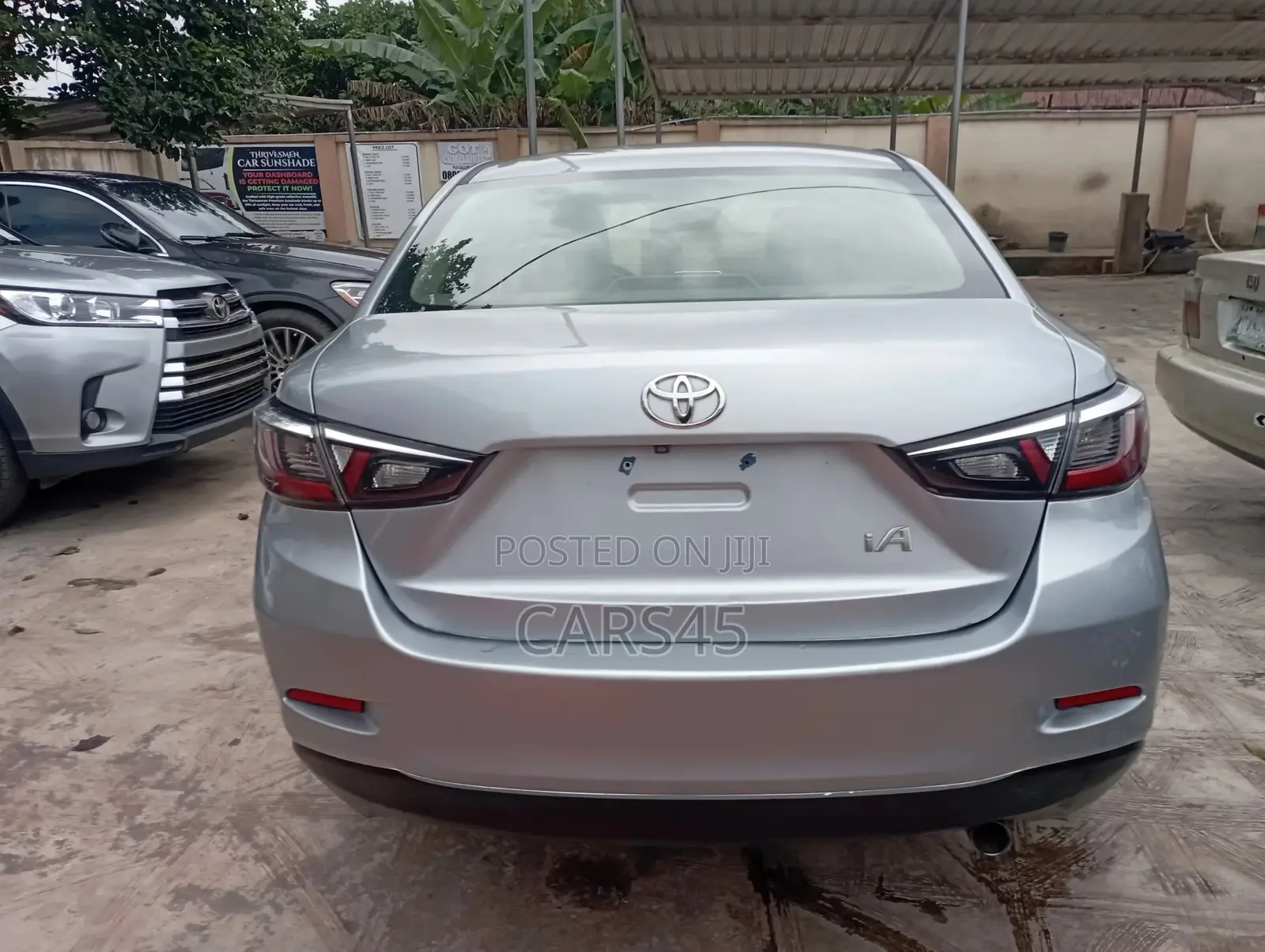 Toyota Yaris iA 2018 Silver