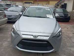Toyota Yaris iA 2018 Silver