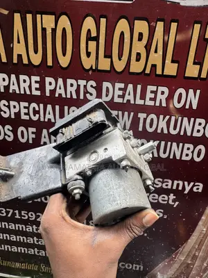 Tokunbo ABS Pump/Module — Toyota Avalon 2007-2010 🚘