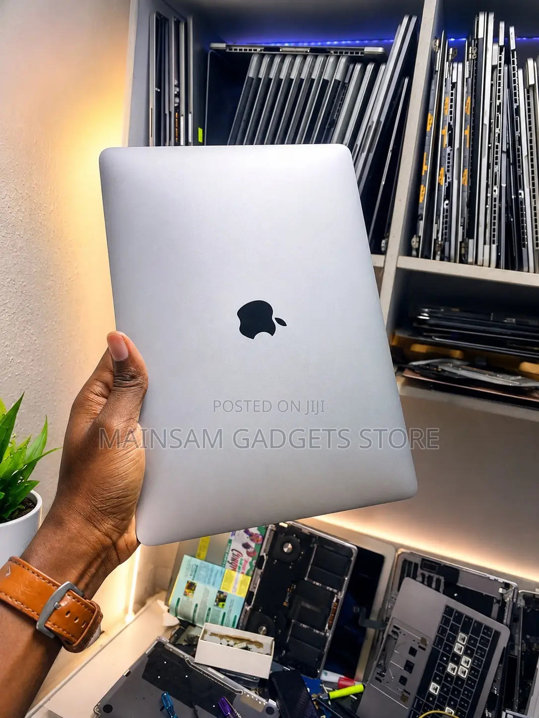 MacBook Screen