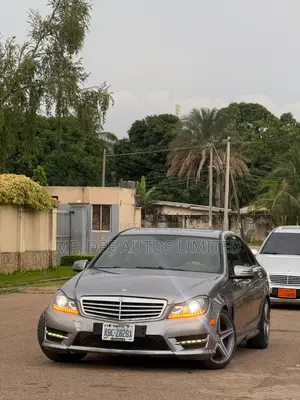 Mercedes-Benz C300 2012 White