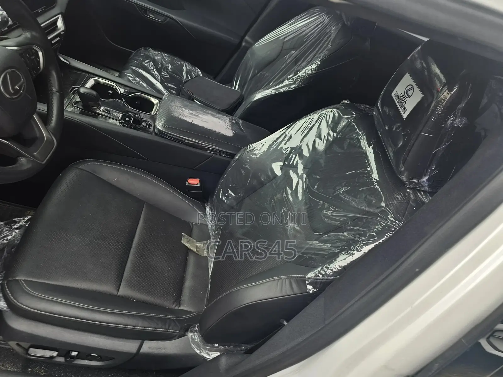 Lexus RX 2024 White