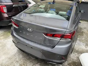 Hyundai Sonata Limited 2018 Gray