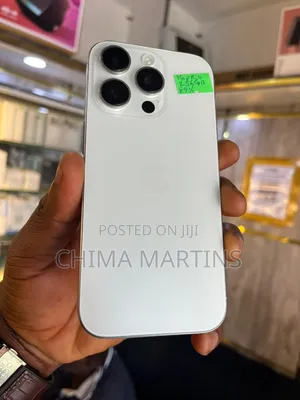 Apple iPhone 15 Pro 128 GB Silver