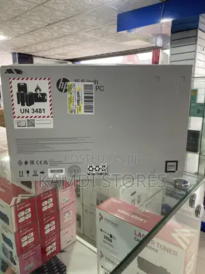 New Laptop HP 15 8GB Intel Core i3 SSD 256GB