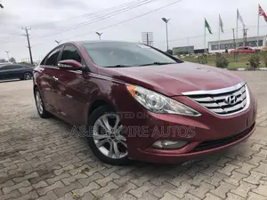 Hyundai Sonata 2012 Red